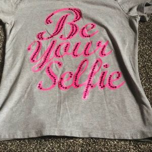 Short sleeve t-shirts with graphic designs